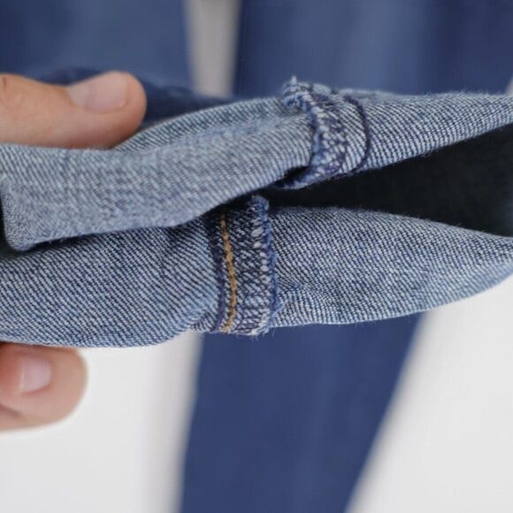 Old Navy Curvy Profile Blue Denim High Rise Jeans 14S 35/29 Whiskering - Picture 3 of 7